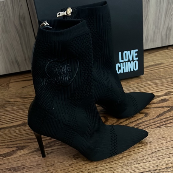 Love Moschino Pointed Toe Stiletto Bootie - Picture 11 of 15